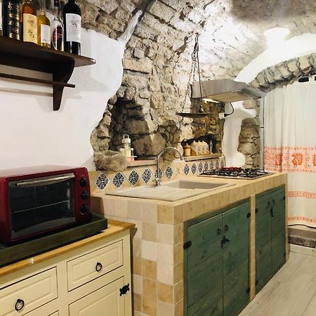 Casa Eleonora - Family Holiday Home Near Beach Боса Экстерьер фото